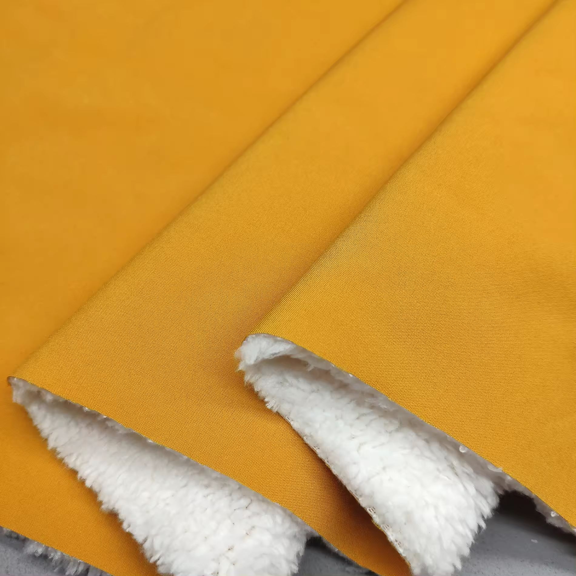 For Winter Clothes Fashion jacket High Quality Knitted 100% Polyester 360-370gsm pongee Bonded Sherpa Polar Fleece Fabrics