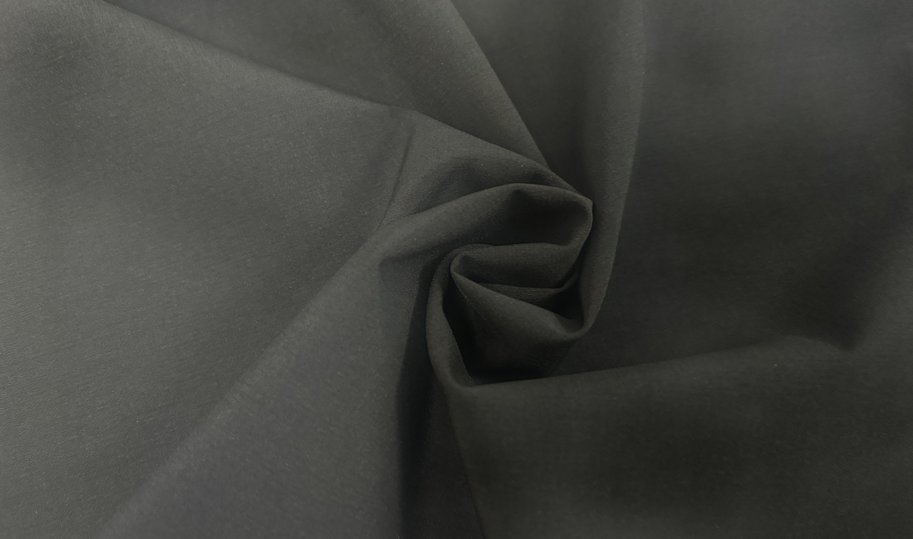 SMALL DOT MOUNTAIN FABRIC